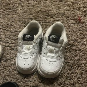 Toddler Nike air forces
